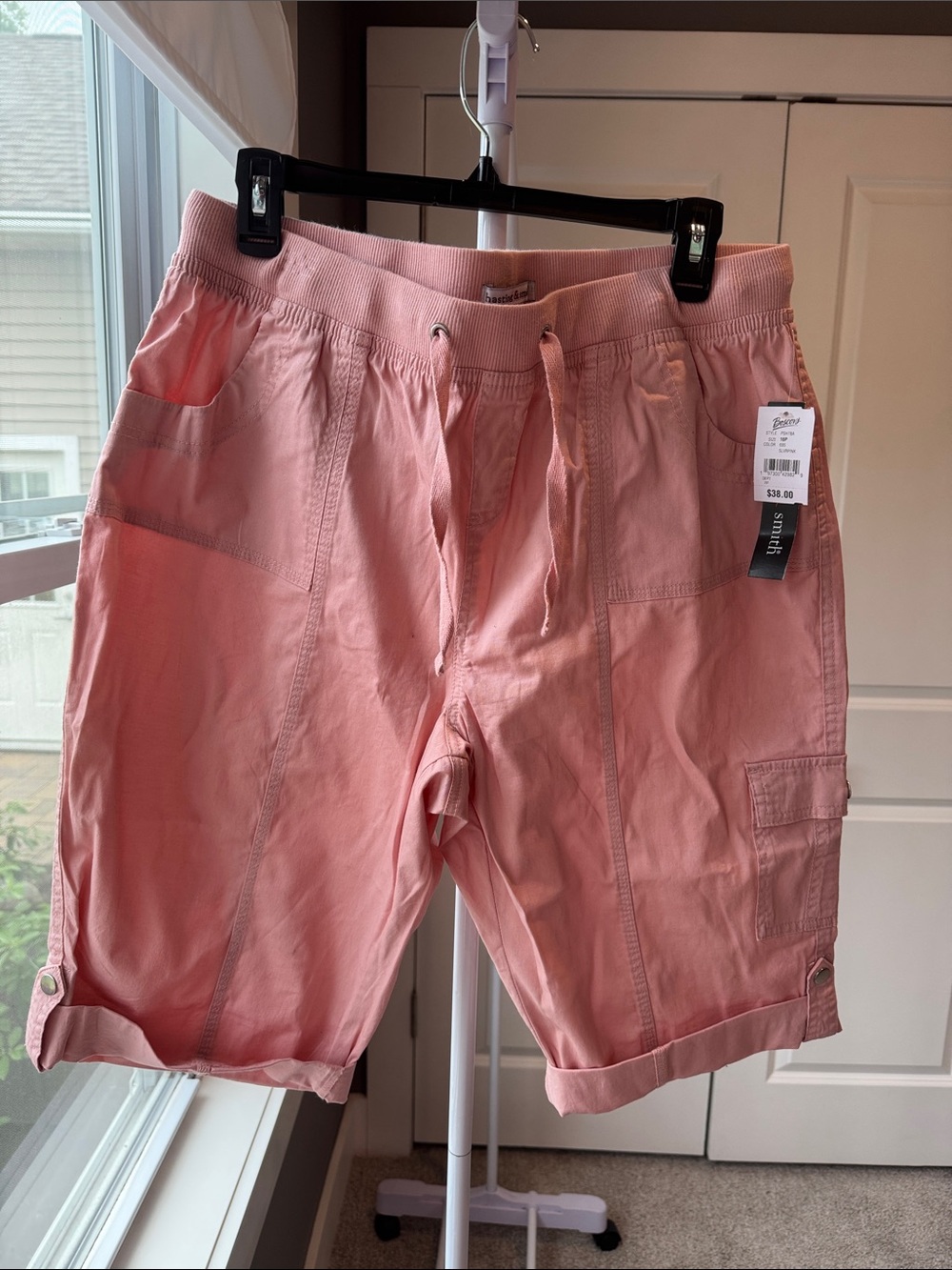 NWT Women’s Pink Cargo Drawstring Shorts